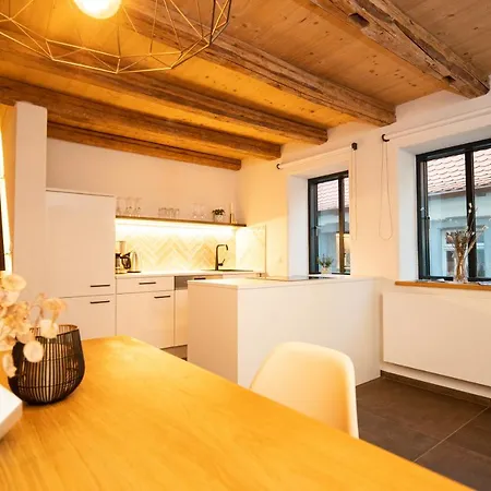 Quartier No. 5 Apartment *